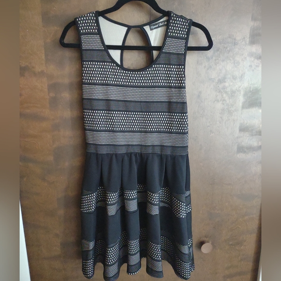 Crystal Doll Black & Cream Mini Dress || Size Small - Picture 1 of 6